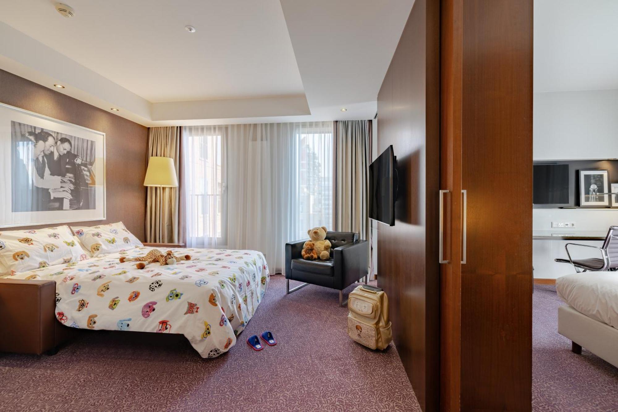 Crowne Plaza Amsterdam - South By Ihg Hotel Buitenkant foto